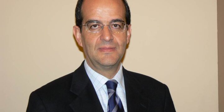 (ES) José Luis Piñar Mañas: “El valor de proteger la información, las personas y las empresas”