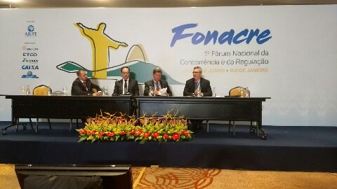 Medina Osório debateu concorrência em evento da Associação dos Juízes Federais do Brasil