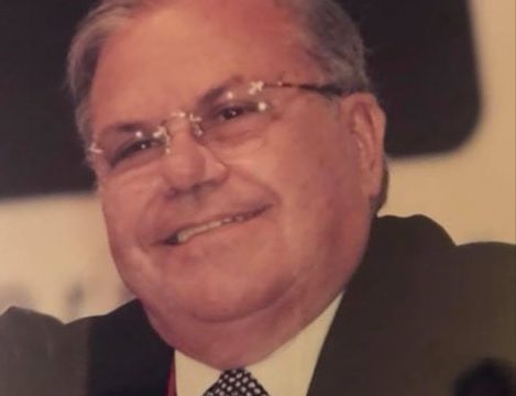 NOTA DE PESAR: Prof. Almiro do Couto e Silva (1933-2018)